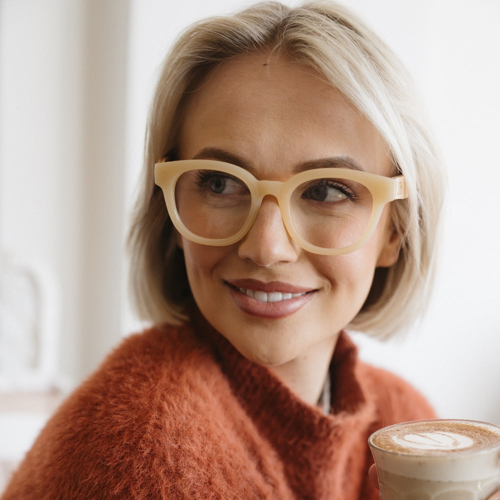 ALIVE CREAM l Wooden Magnifying Reader - Soek Fashion Eyewear Europe