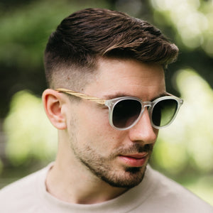 TAINE FROST Khaki Lens l Walnut Arms - Soek Fashion Eyewear Europe