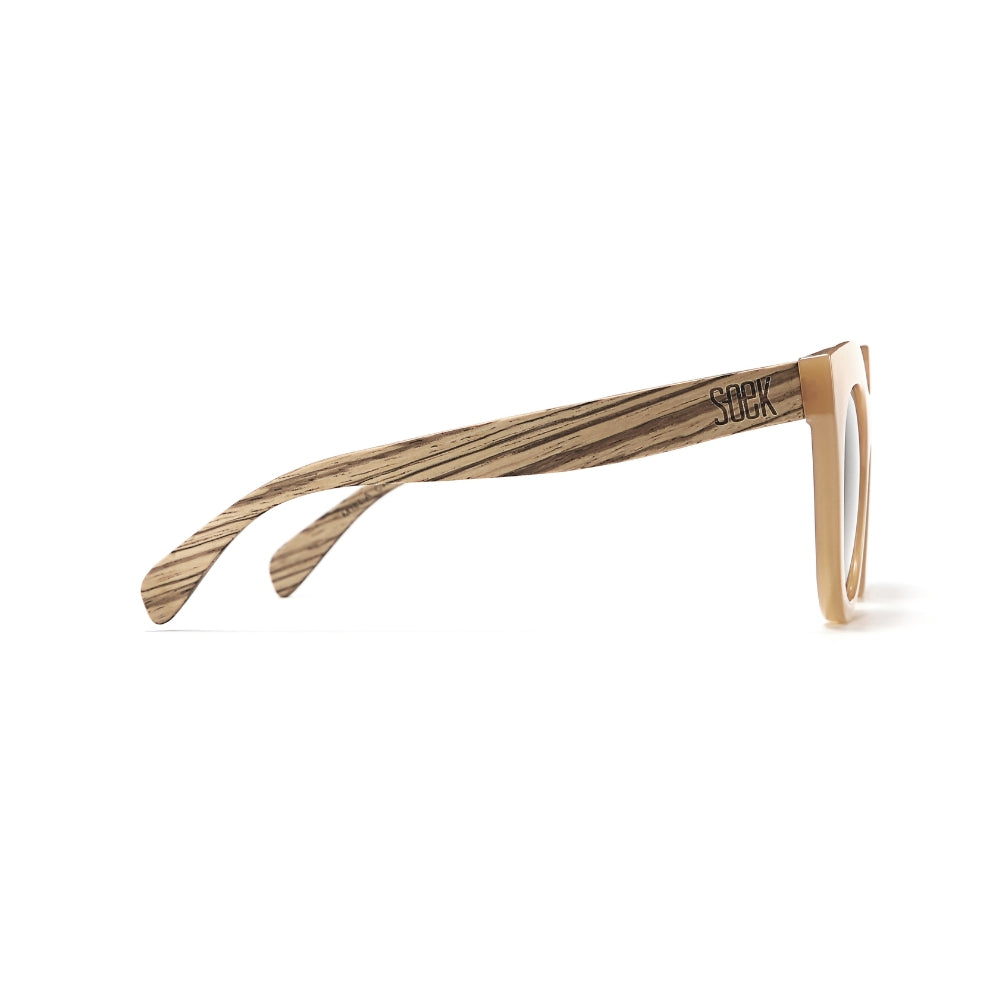 MILLA CARAMEL Brown Gradient Lens l Walnut Arms - Soek Fashion Eyewear Europe