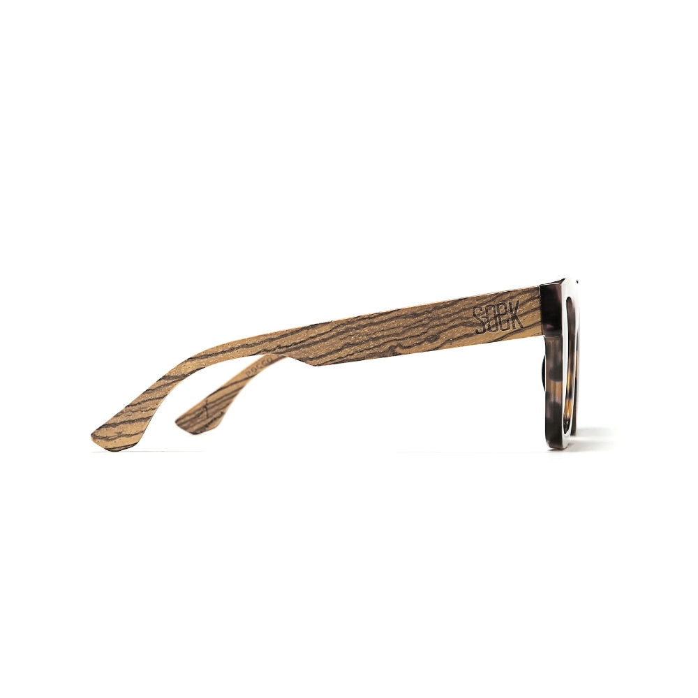ROCCO TORT l Black Polarised Lens l Walnut Arms - Soek Fashion Eyewear Europe