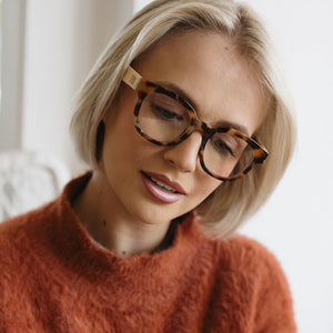 ALIVE ROCKY TORT l Wooden Magnifying Reader - Soek Fashion Eyewear Europe