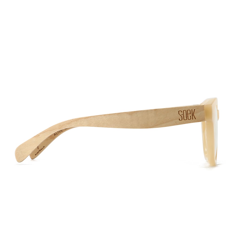 ALIVE CREAM l Wooden Magnifying Reader - Soek Fashion Eyewear Europe