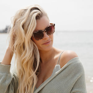 LILA GRACE IVORY TORTOISE l Brown Lens l White Maple Arms - Soek Fashion Eyewear Europe