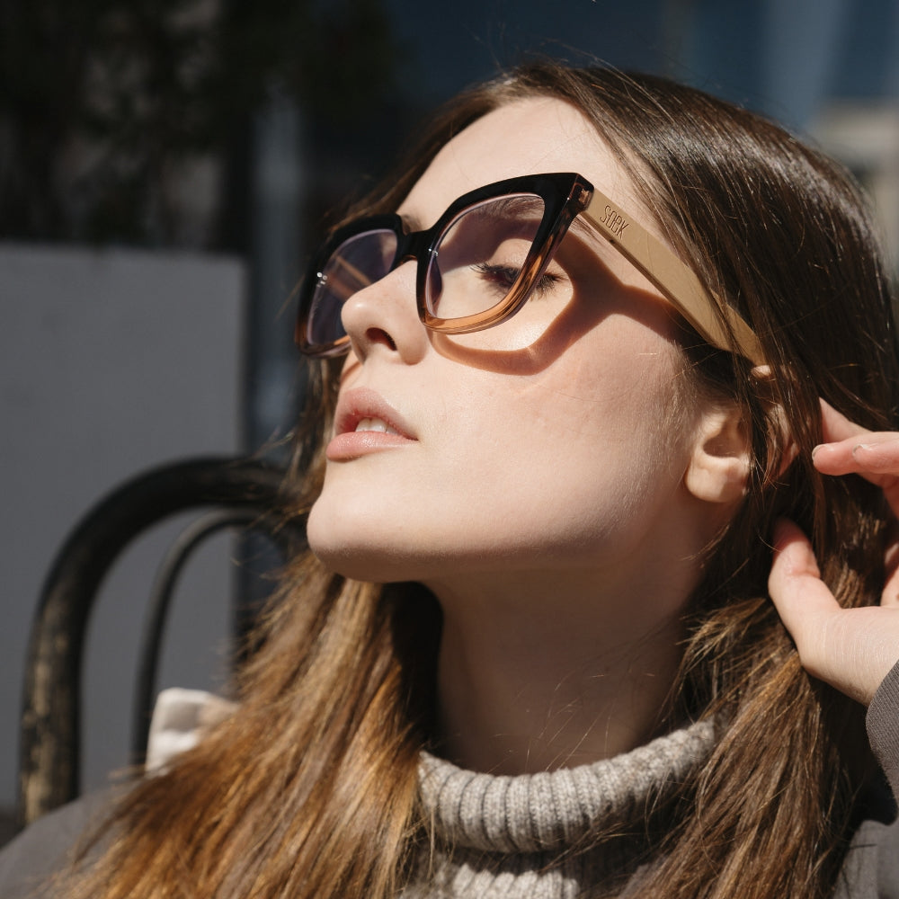 SOLUNA OMBRE l Reader l Blue Light Magnifying - Soek Fashion Eyewear Europe