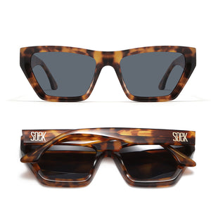 BEYOND SUNKISSED - Bio Acetate Tortoise Frame l Black Polarised Lens - Soek Fashion Eyewear Europe