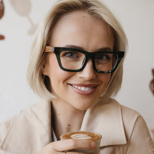SYDNEY BOTTLE GREEN l Wooden Magnifying Reader - Soek Fashion Eyewear Europe