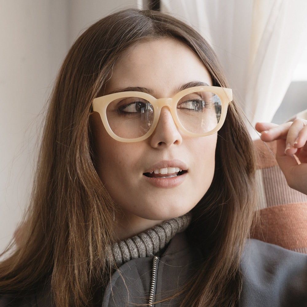 ALIVE CREAM l Wooden Magnifying Reader - Soek Fashion Eyewear Europe