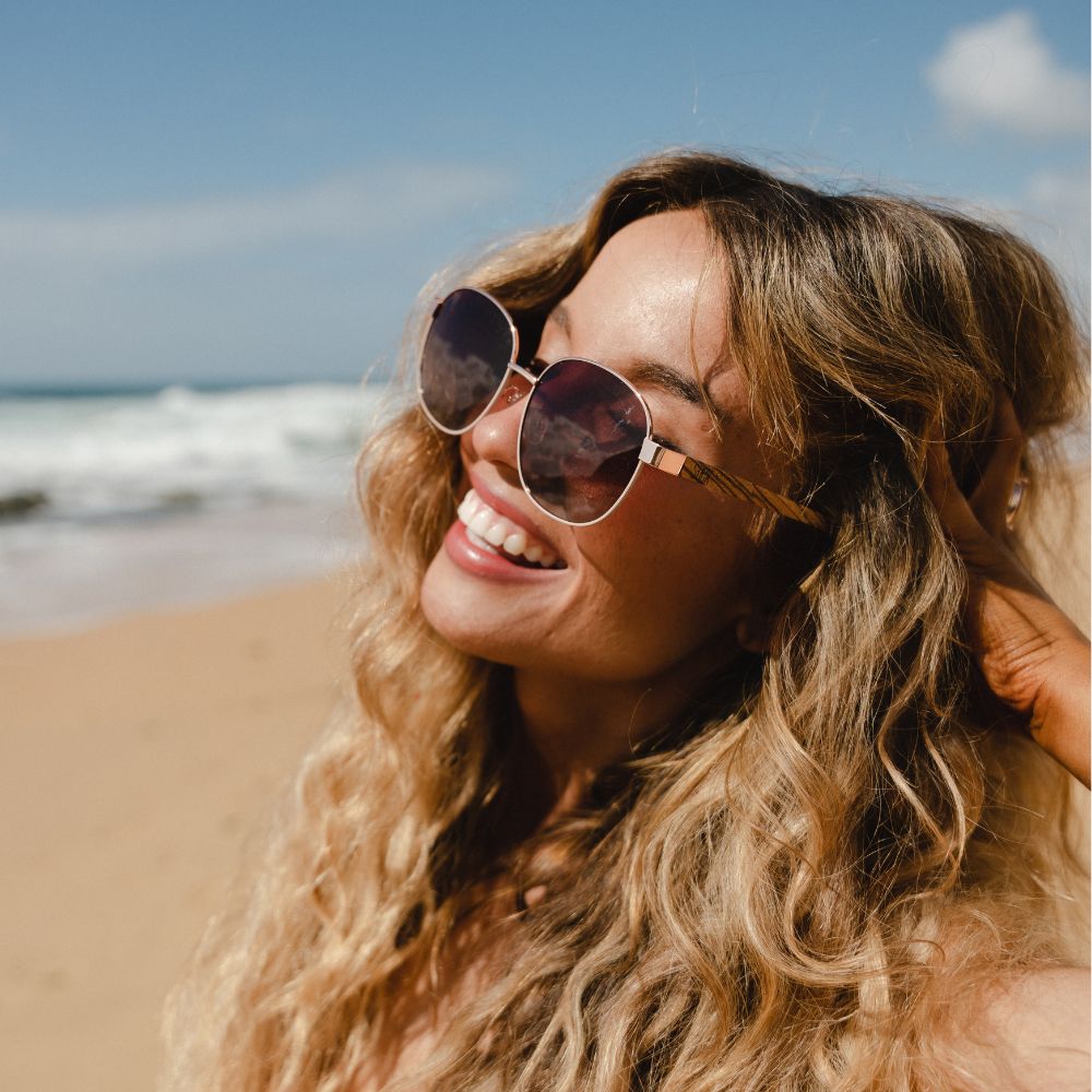 CLEO BLOOM l Rose Gold Metal l Polarised Lenses - Soek Fashion Eyewear Europe
