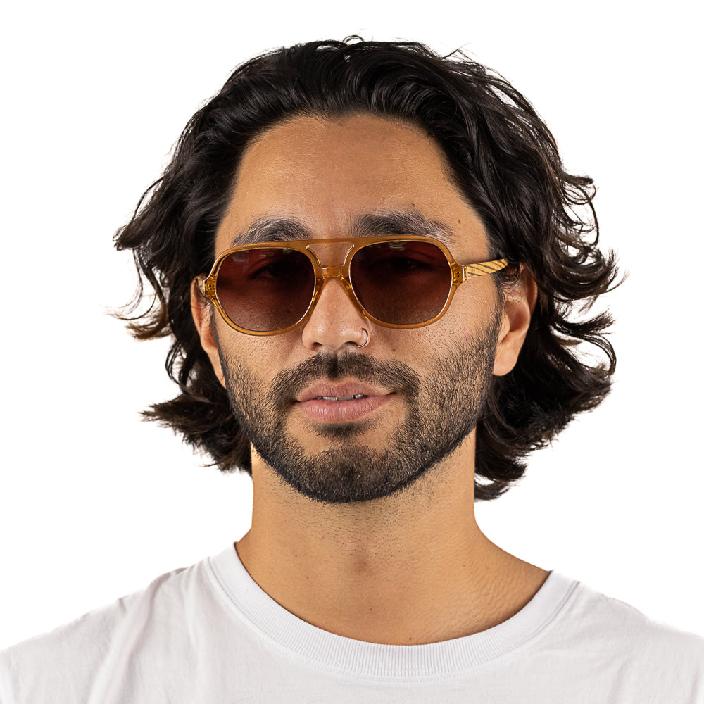 BILLY CLEAR BROWN  Brown Gradient Lens l Walnut Wood Arms - Soek Fashion Eyewear Europe